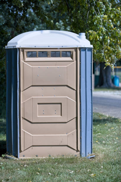 Porta potty delivery and setup in Littleton Common, MA